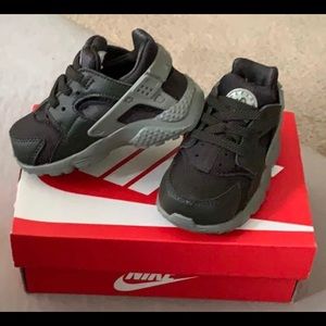 Toddler Nike Huarache